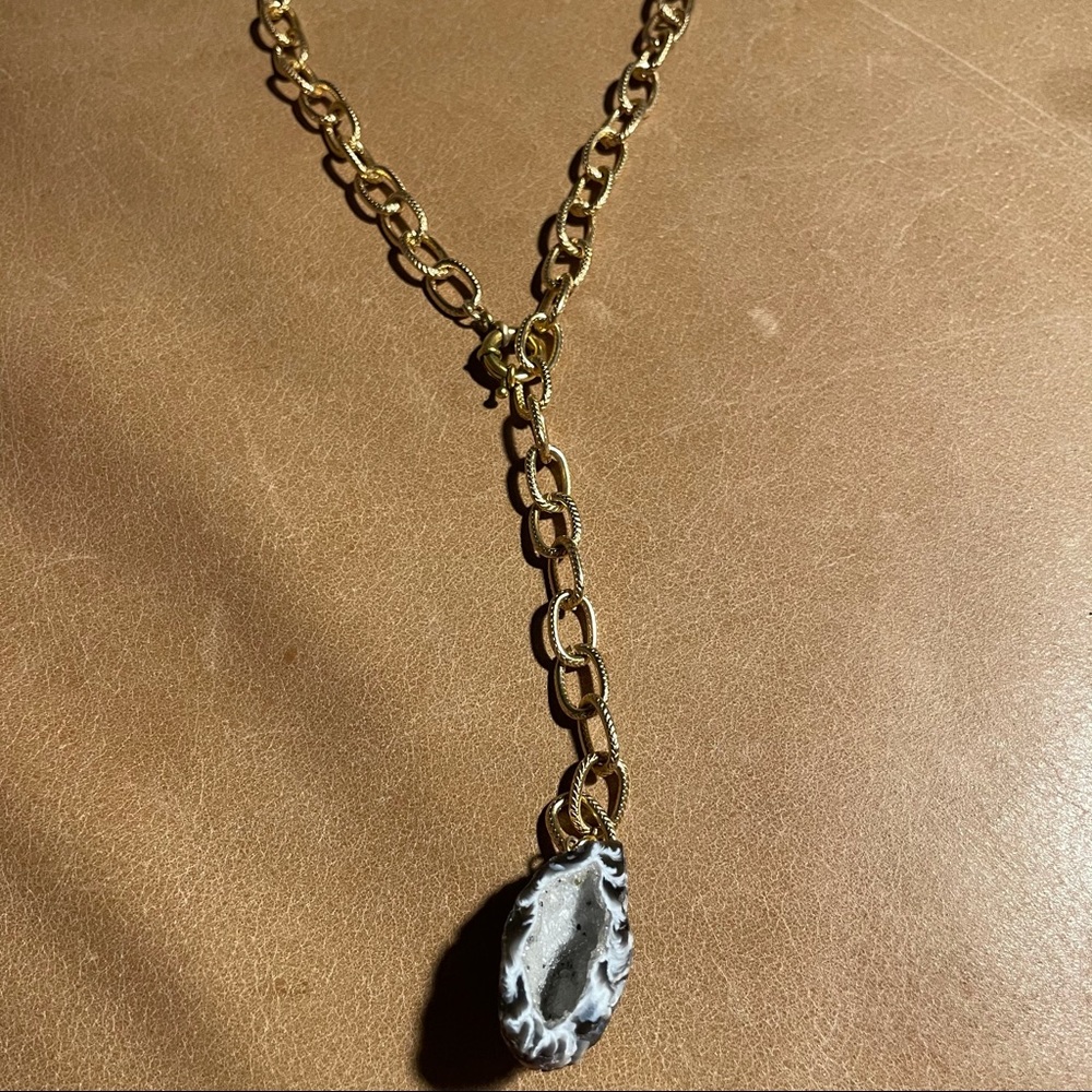 Druzy geode stone lariat necklace